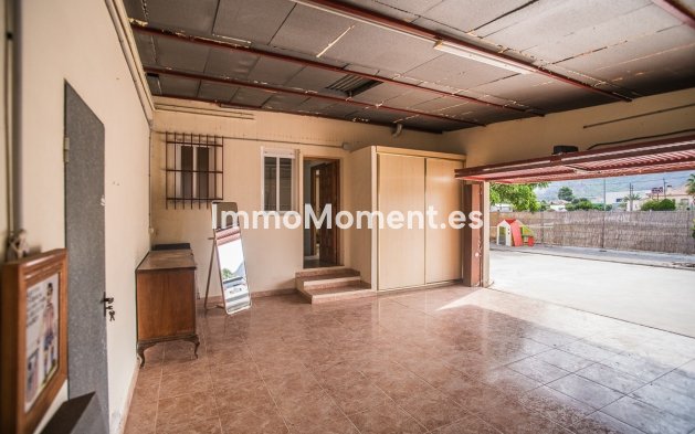 Reventa - Villa independiente - Orihuela - La Matanza