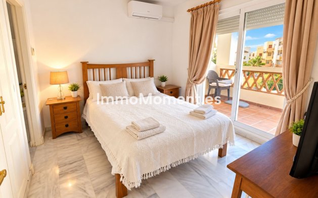 Resale - Apartment - Casares - Casares Playa