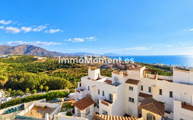 Resale - Apartment - Casares - Casares Playa