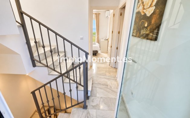 Resale - Apartment - Casares - Casares Playa