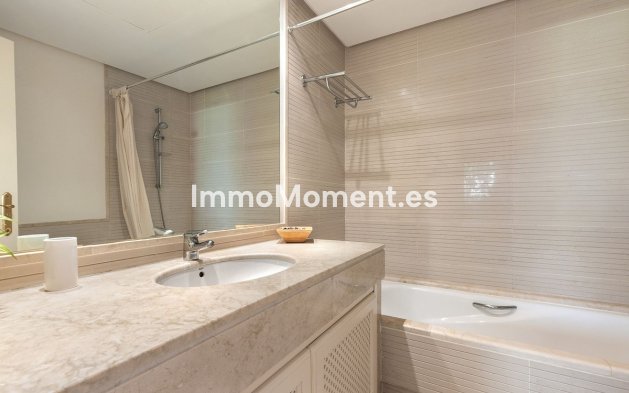 Bestaande woning - Appartement - Benahavís - Benahavís Centro