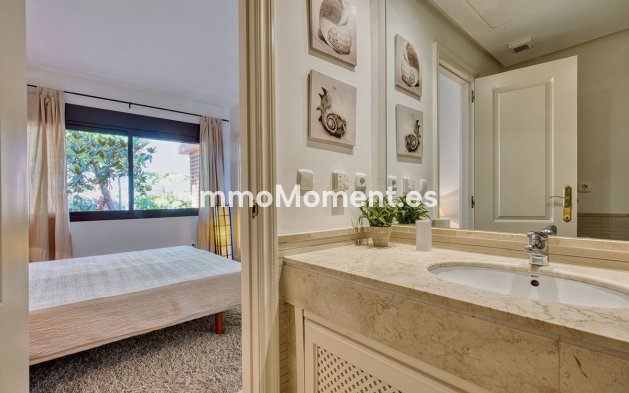Bestaande woning - Appartement - Benahavís - Benahavís Centro