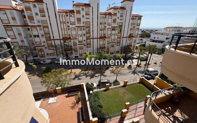 Revente - Appartement - Estepona  - Estepona Centro
