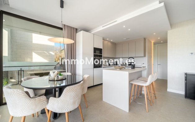 Reventa - Villa independiente - Marbella - Elviria