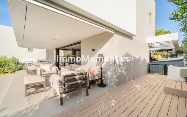 Reventa - Villa independiente - Marbella - Elviria