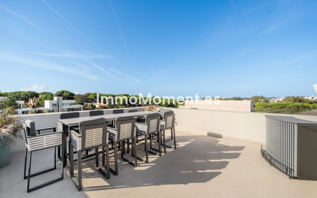 Reventa - Villa independiente - Marbella - Elviria