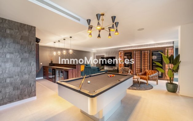 Reventa - Villa independiente - Marbella - Elviria