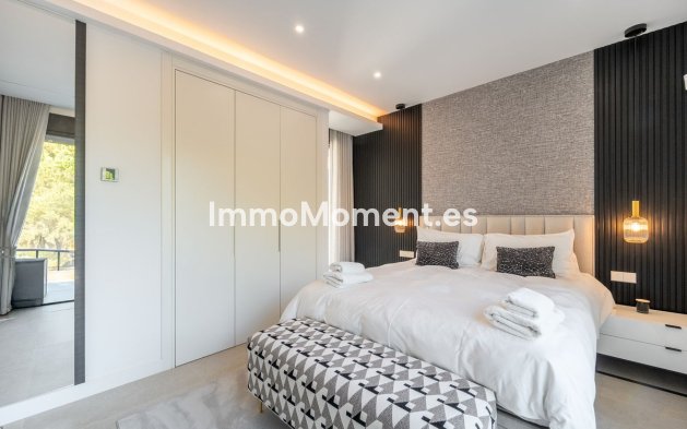 Reventa - Villa independiente - Marbella - Elviria
