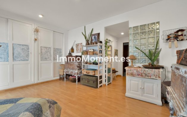 Resale - Apartment - Marbella - Marbella Centro