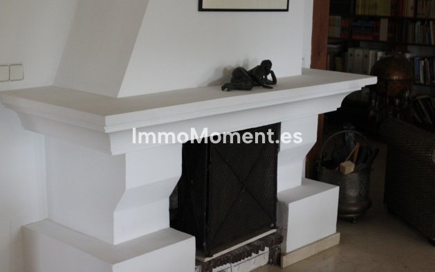 Wiederverkauf - Freistehende Villa - Sotogrande - Sotogrande Costa
