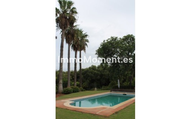 Wiederverkauf - Freistehende Villa - Sotogrande - Sotogrande Costa