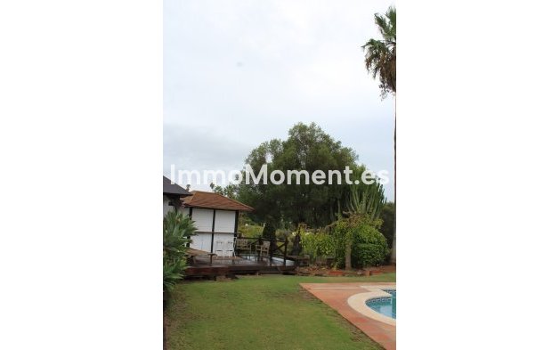 Wiederverkauf - Freistehende Villa - Sotogrande - Sotogrande Costa