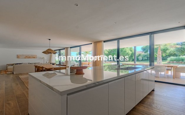Revente - Villa individuelle - Sotogrande - Sotogrande Costa