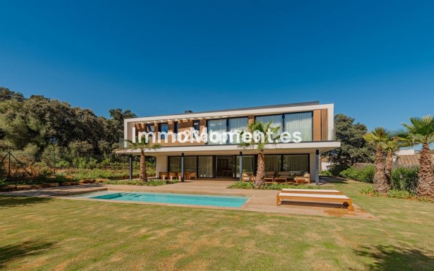 Revente - Villa individuelle - Sotogrande - Sotogrande Costa