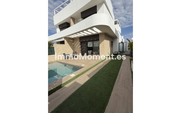 Resale - Detached villa - Los Montesinos - Los Montesinos Centro