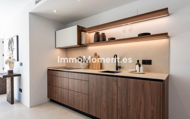 Resale - Apartment - Benahavís - La Quinta