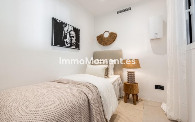 Resale - Apartment - Benahavís - La Quinta