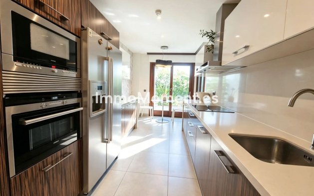 Wiederverkauf - Wohnung - Estepona  - Estepona Centro