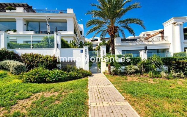 Wiederverkauf - Wohnung - Estepona  - Estepona Centro