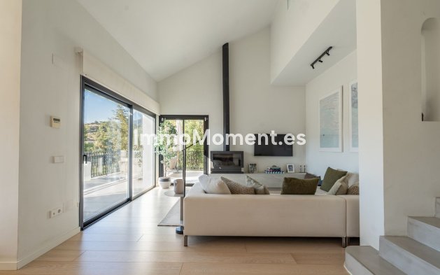 Bestaande woning - Vrijstaande villa - Binnenland  - Istán