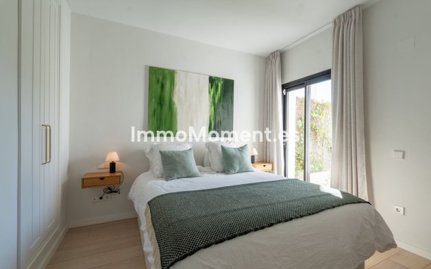 Bestaande woning - Vrijstaande villa - Binnenland  - Istán