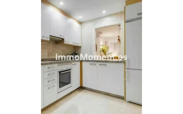 Reventa - Apartamento - Estepona  - Estepona Centro
