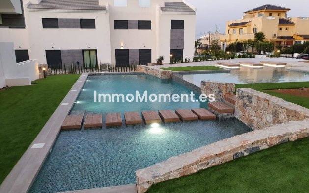 Neubau - High-bungalow - Torrevieja