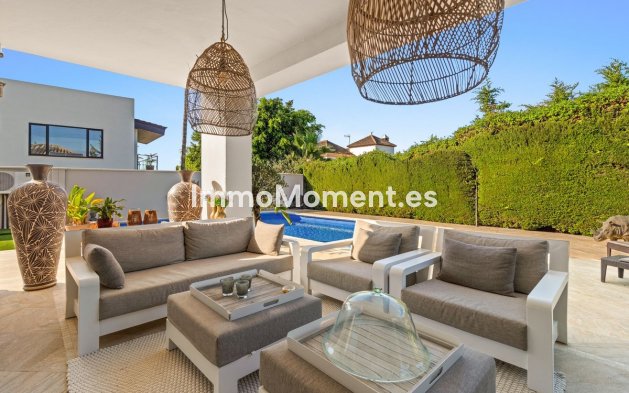 Revente - Villa individuelle - Estepona  - Estepona Centro
