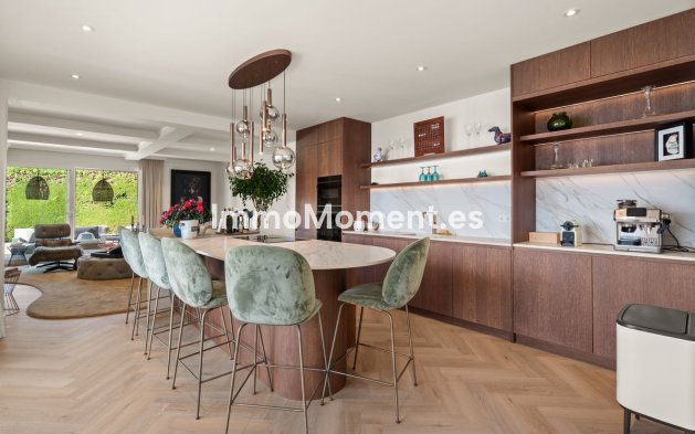 Revente - Villa individuelle - Estepona  - Estepona Centro