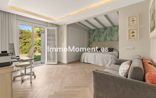 Revente - Villa individuelle - Estepona  - Estepona Centro