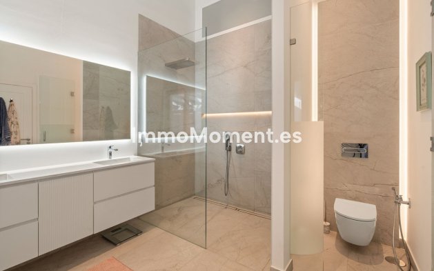 Revente - Villa individuelle - Estepona  - Estepona Centro