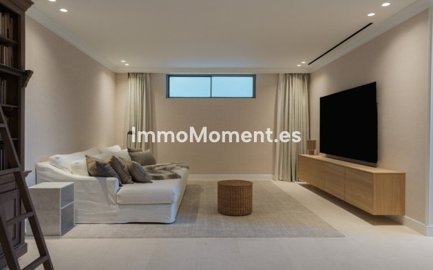 Bestaande woning - Vrijstaande villa - Marbella - Nueva Andalucía