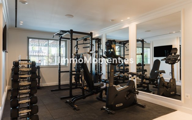 Bestaande woning - Vrijstaande villa - Marbella - Nueva Andalucía