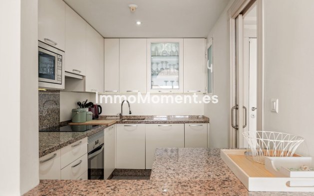 Reventa - Apartamento - Estepona  - Estepona Centro