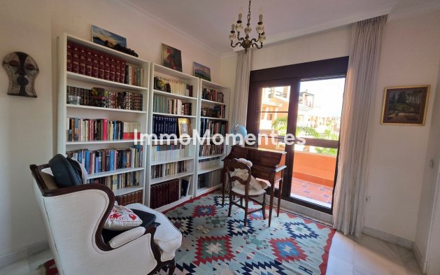 Bestaande woning - Appartement - Estepona  - Hacienda del Sol