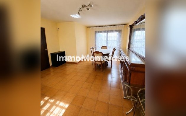 Wiederverkauf - Reihenhaus - Estepona  - Estepona Centro