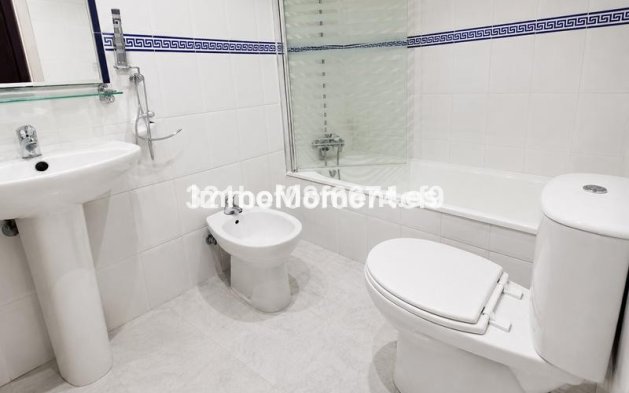 Resale - Apartment - Casares - Casares Centro