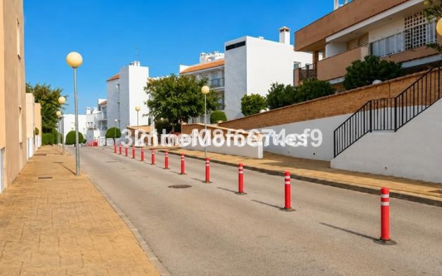 Resale - Apartment - Casares - Casares Centro