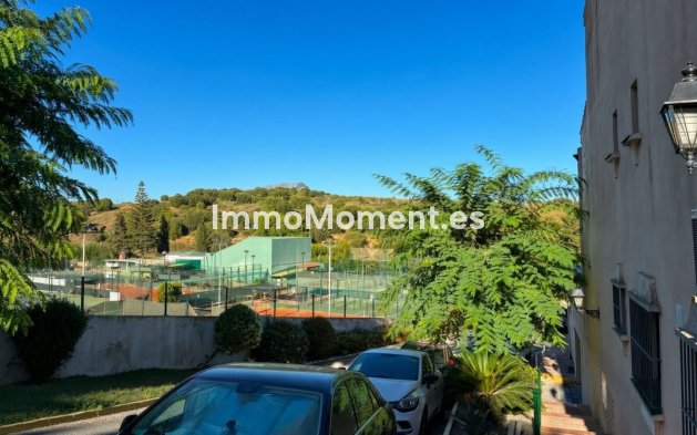 Reventa - Apartamento - Estepona  - Bel Air