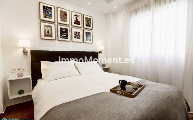 Reventa - Apartamento - Málaga - Málaga Centro