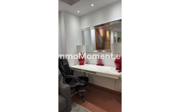 Reventa - Apartamento - Málaga - Málaga Centro