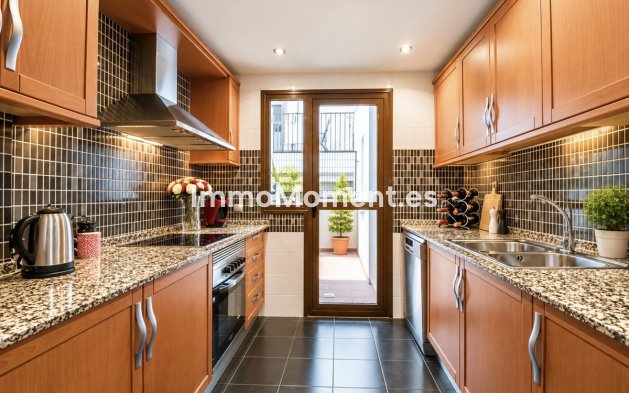 Reventa - Apartamento - Estepona  - New Golden Mile