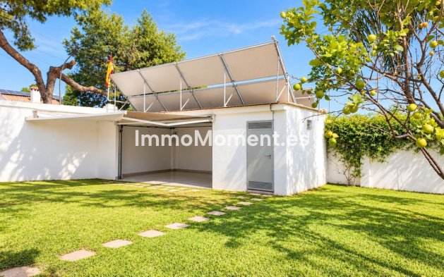 Resale - Detached villa - Benalmadena - Benalmadena Centro