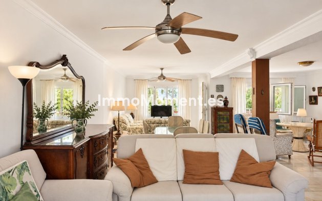 Resale - Detached villa - Benalmadena - Benalmadena Centro