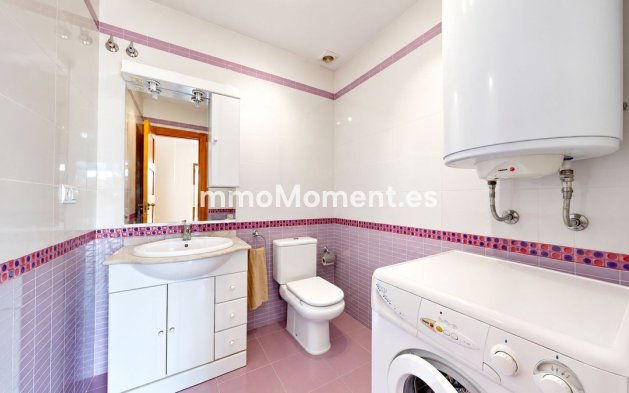 Resale - Detached villa - Benalmadena - Benalmadena Centro