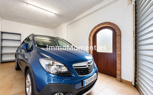 Resale - Detached villa - Benalmadena - Benalmadena Centro
