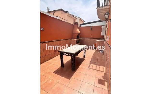 Reventa - Villa independiente - Estepona  - Cancelada
