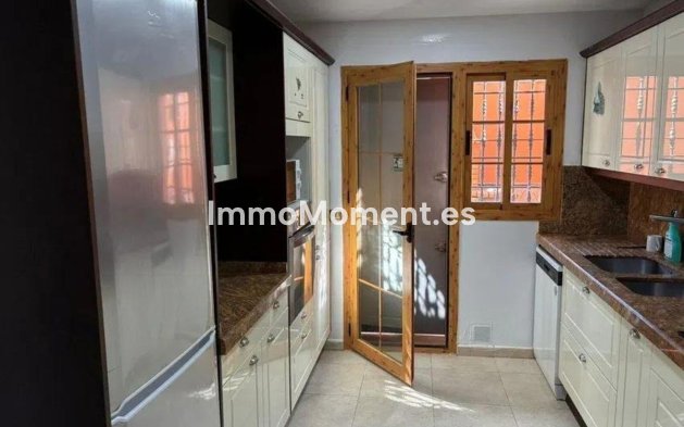 Reventa - Villa independiente - Estepona  - Cancelada