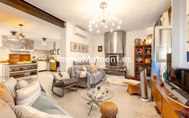 Reventa - Adosado - Interior  - Alhaurín el Grande Centro