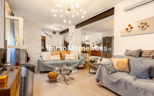 Reventa - Adosado - Interior  - Alhaurín el Grande Centro